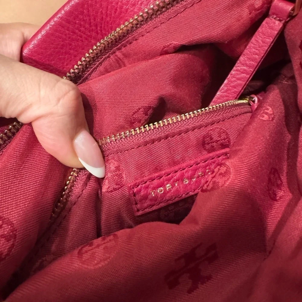 Tory Burch tory burch